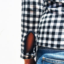 Charger l'image dans la galerie, 8th-of-March-Origami-Blouse-Pattern-long-sleeve-detail