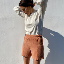 Charger l'image dans la galerie, Short April