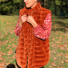 Charger l'image dans la galerie, Sweet-Winter-Vest-Pattern-You-Made-My-Day-Patterns