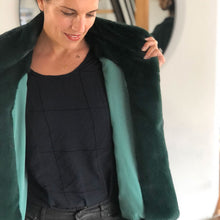 Charger l'image dans la galerie, Patron Gilet Sweet Winter